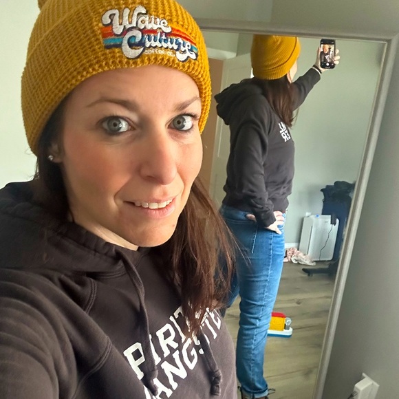 Meet your Posher, Rachel - Picture 1 of 1